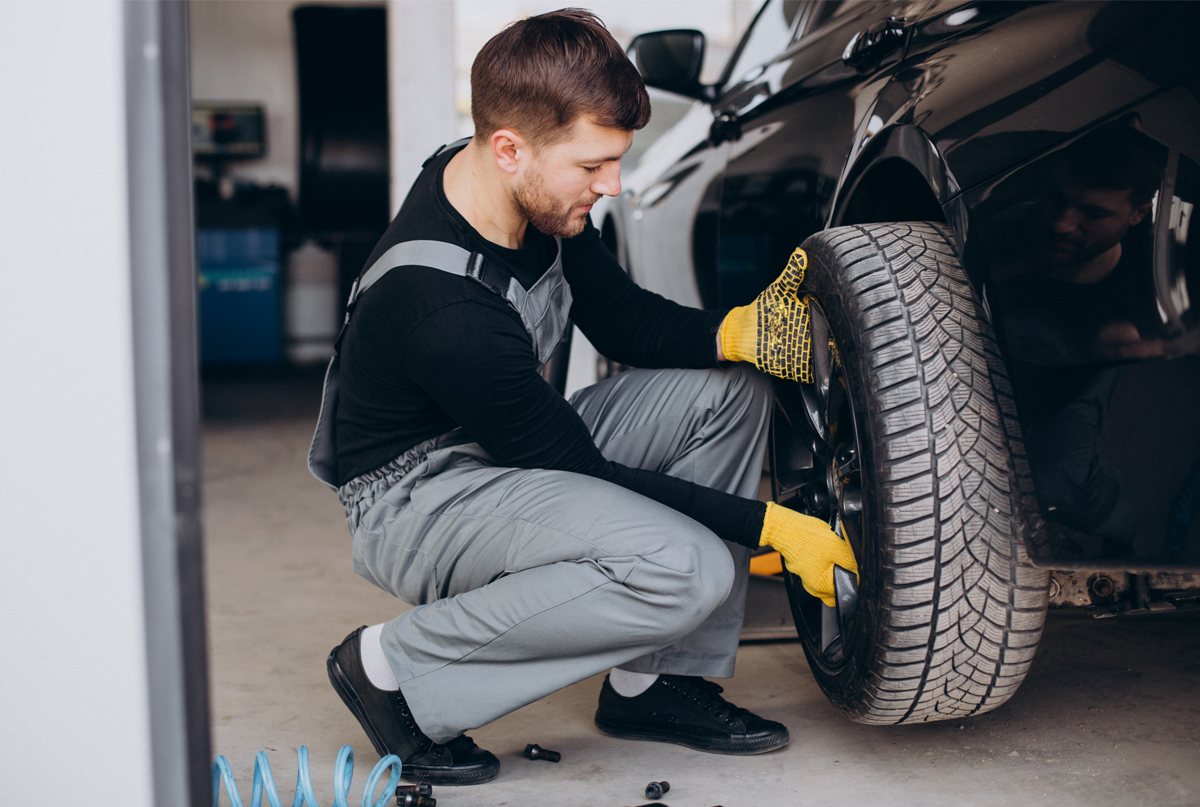Tire & Wheel Services Image